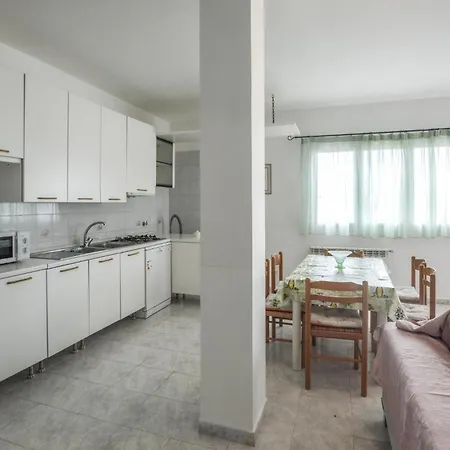 Apartment In With Kitchen