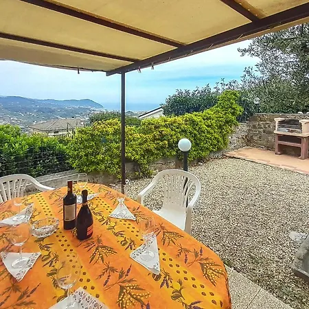3 Bedroom Cozy In شقة إمبيريا