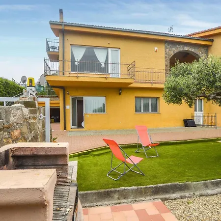 3 Bedroom Cozy In شقة إمبيريا